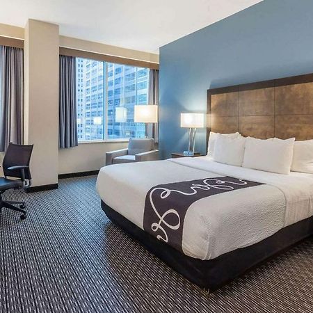 La Quinta Inn & Suites By Wyndham Chicago Downtown Экстерьер фото